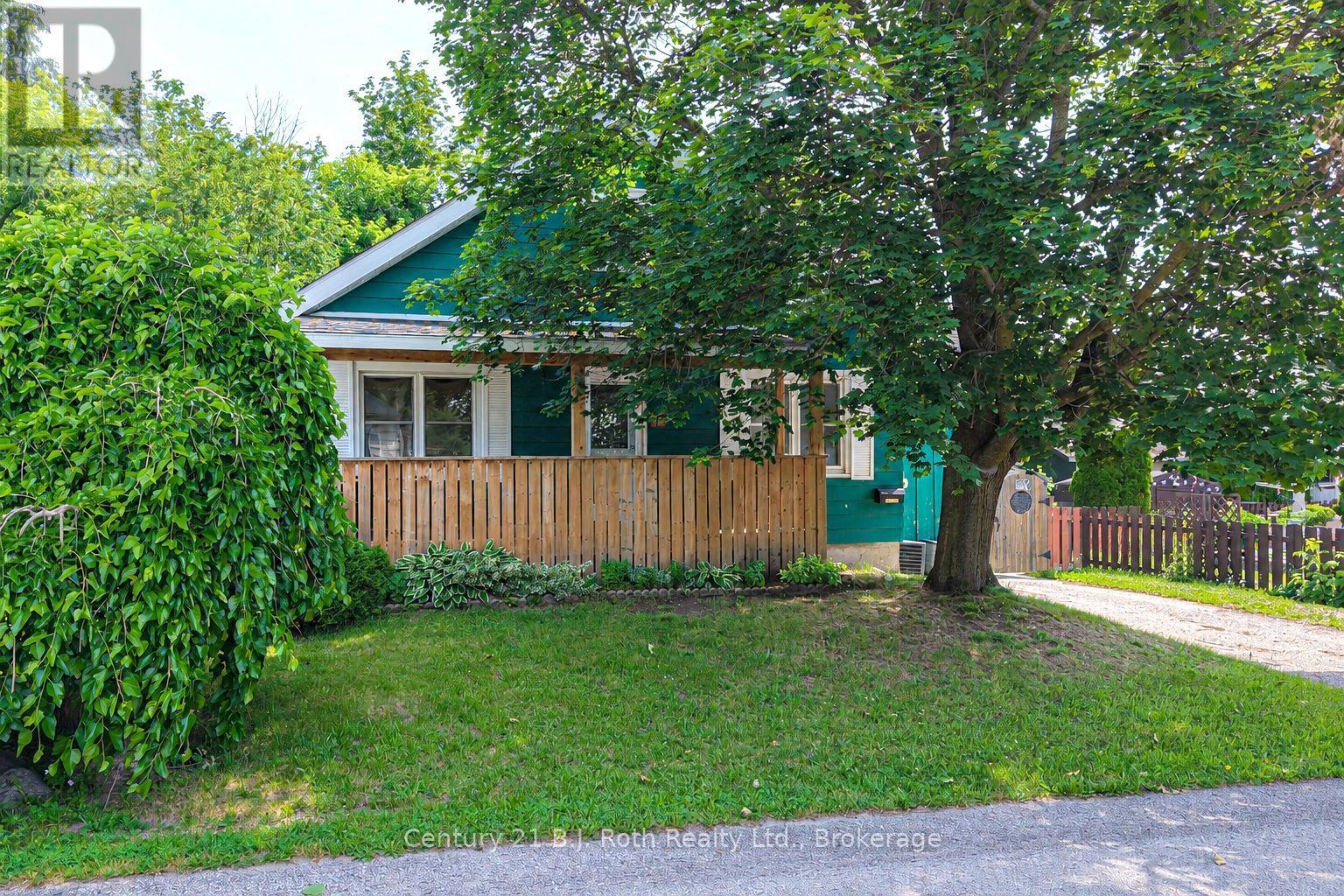 76 MCKENZIE STREET, Orillia