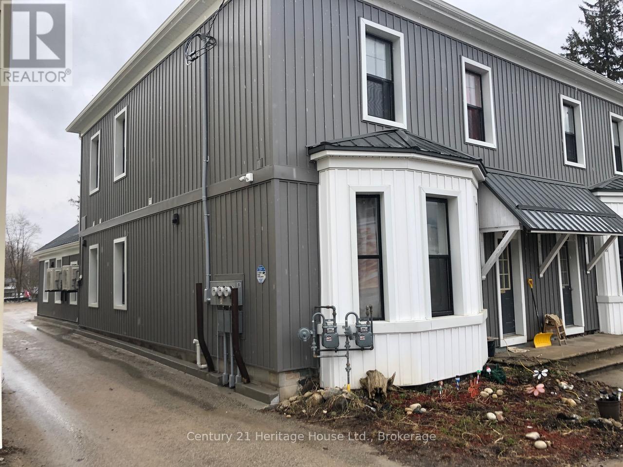 239-249 MAIN STREET N, Wellington North (Mount Forest)