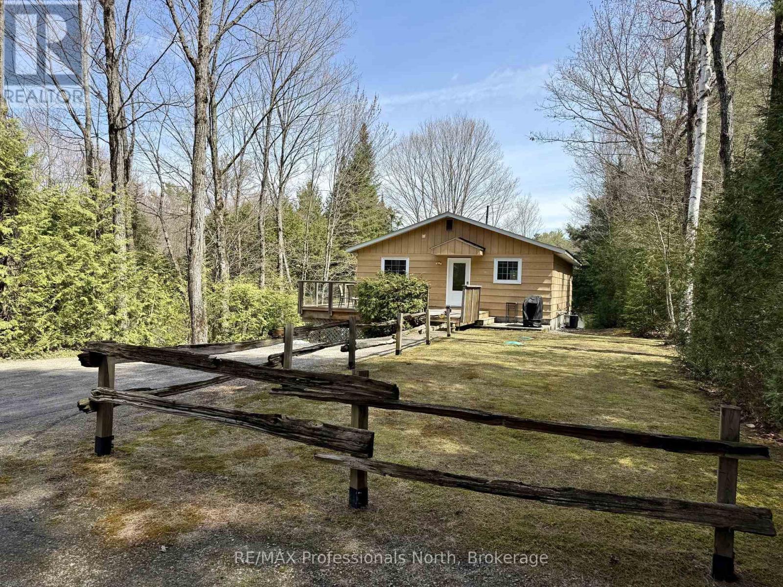 1 - 1162 BURLMARIE ROAD, Lake of Bays (Mclean)