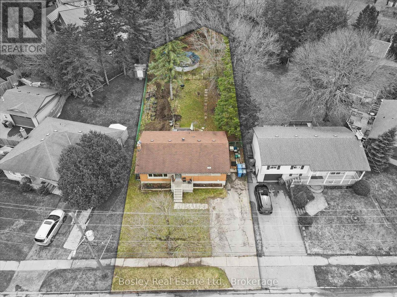 22 DELAWARE AVENUE, Guelph (Victoria North)