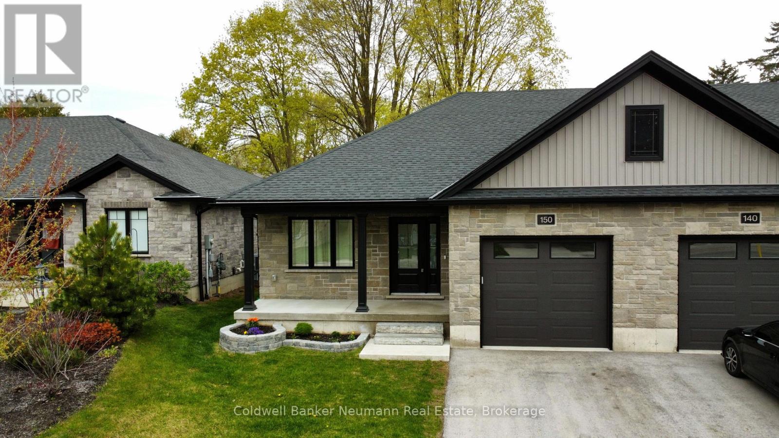 150 DURHAM ROAD W, West Grey