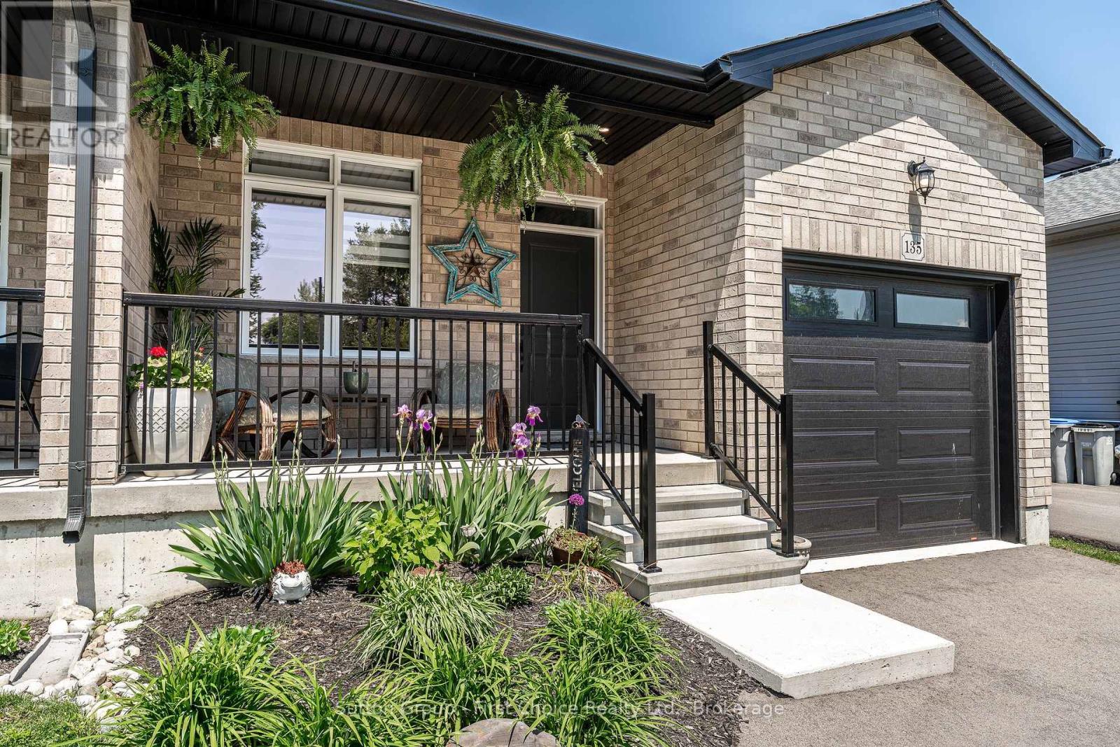 135 EGAN AVENUE, St. Marys