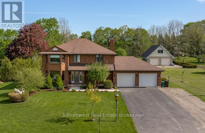 32 SUNSET DRIVE, Woolwich