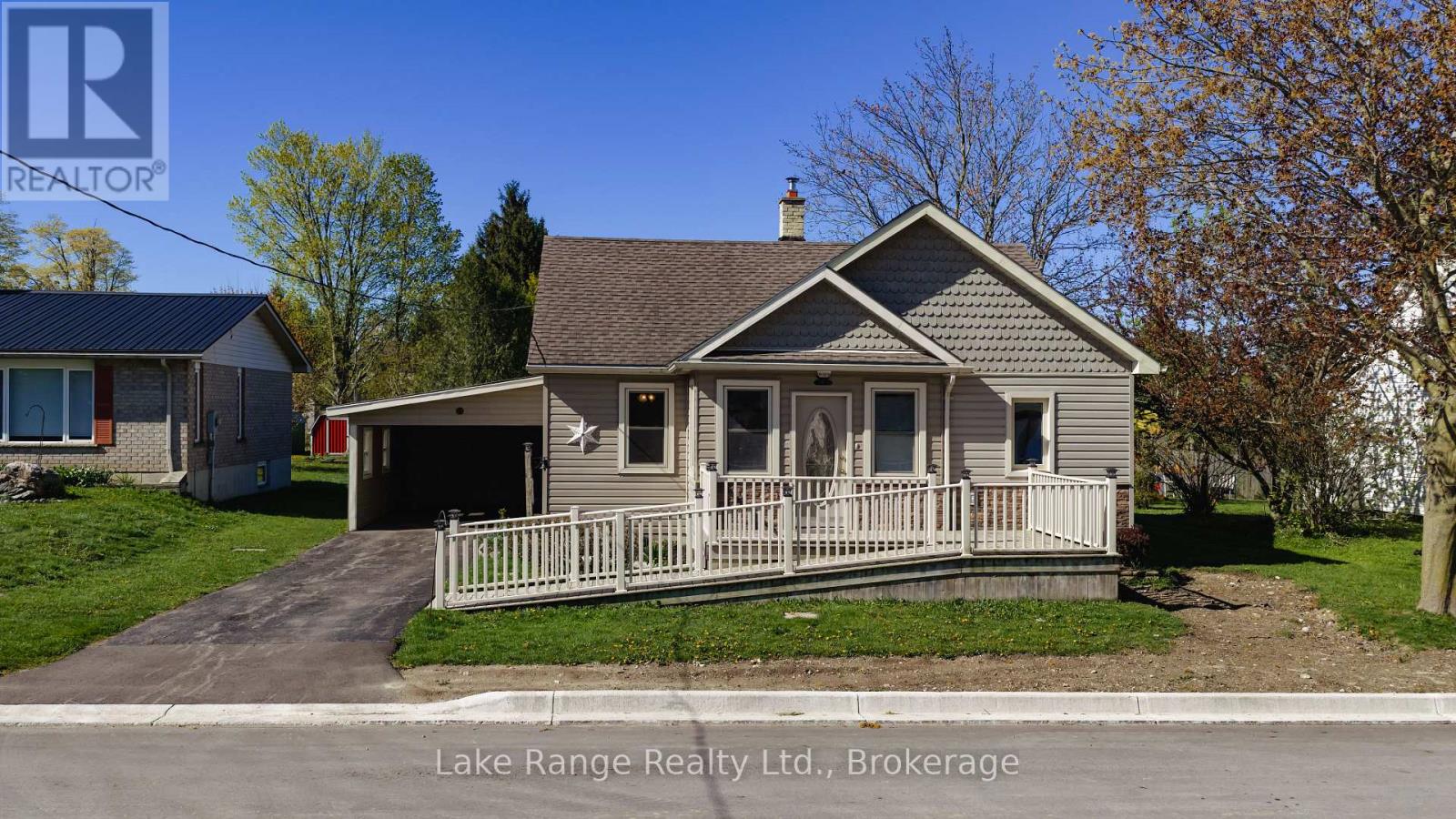 524 GOUGH STREET, Huron-Kinloss (Lucknow)