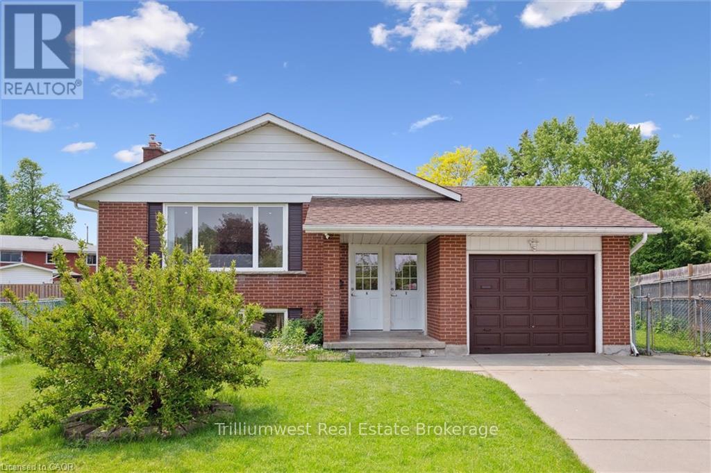 11 VAN HORNE PLACE, Kitchener