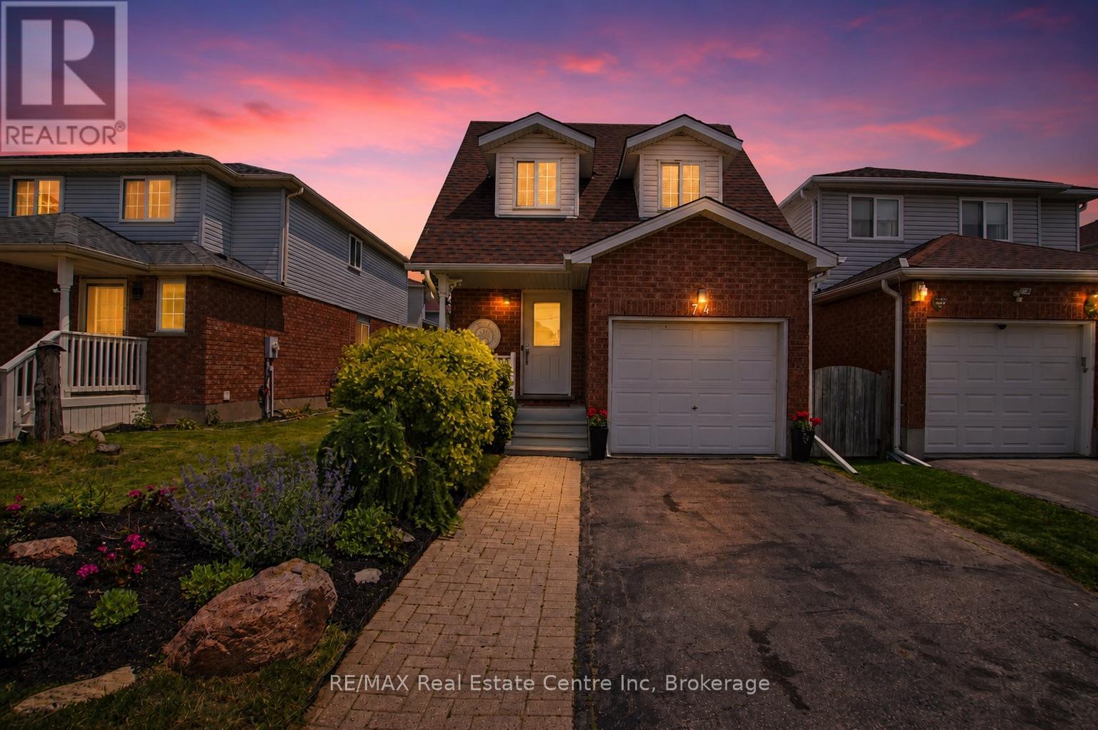 74 ACTIVA AVENUE, Kitchener