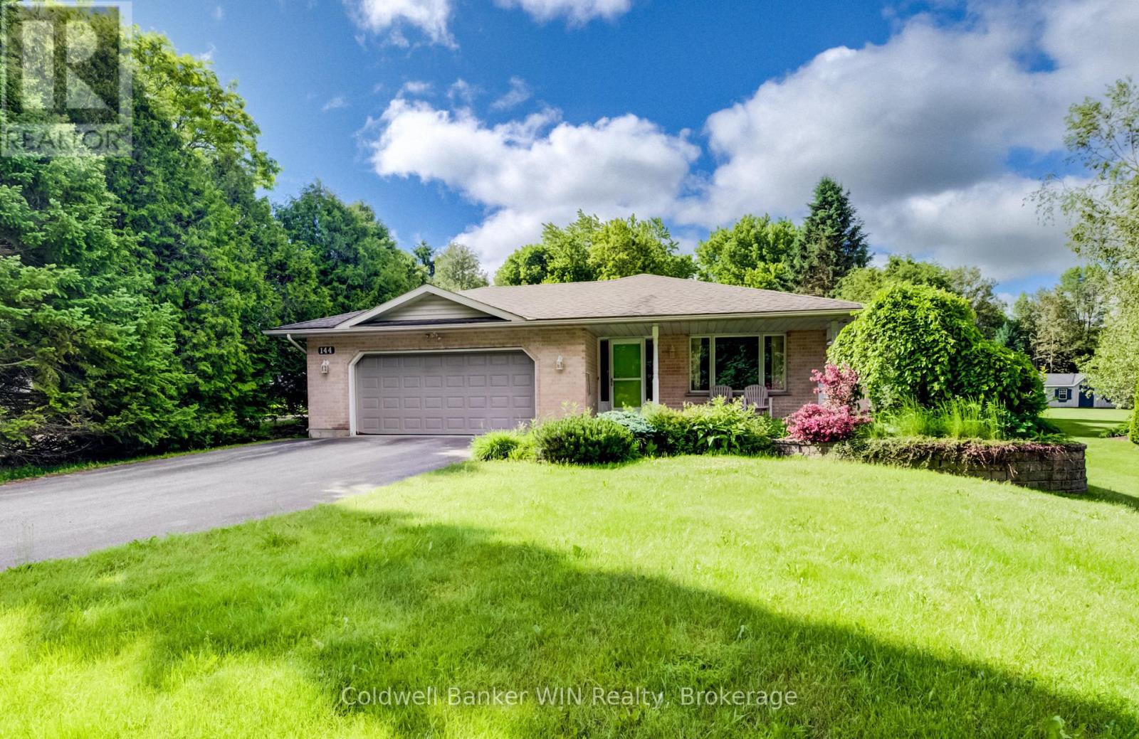 144 SOUTH WATER STREET, Wellington North (Mount Forest)