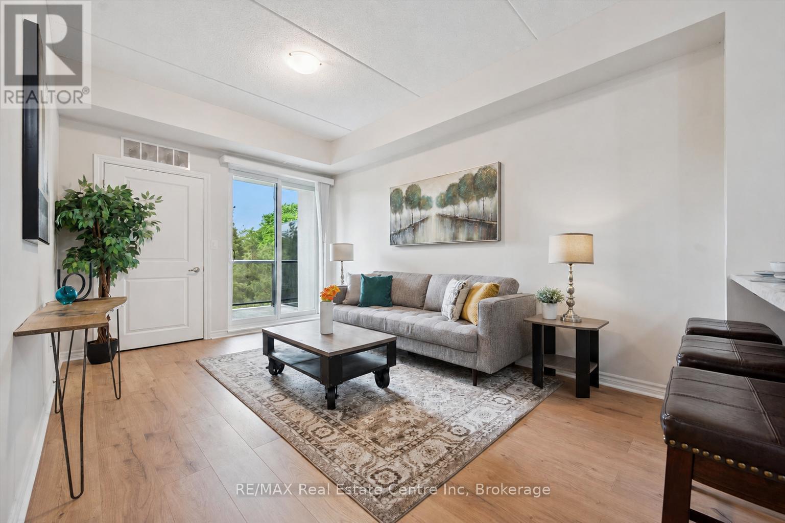 308 - 1284 GORDON STREET, Guelph (Kortright East)
