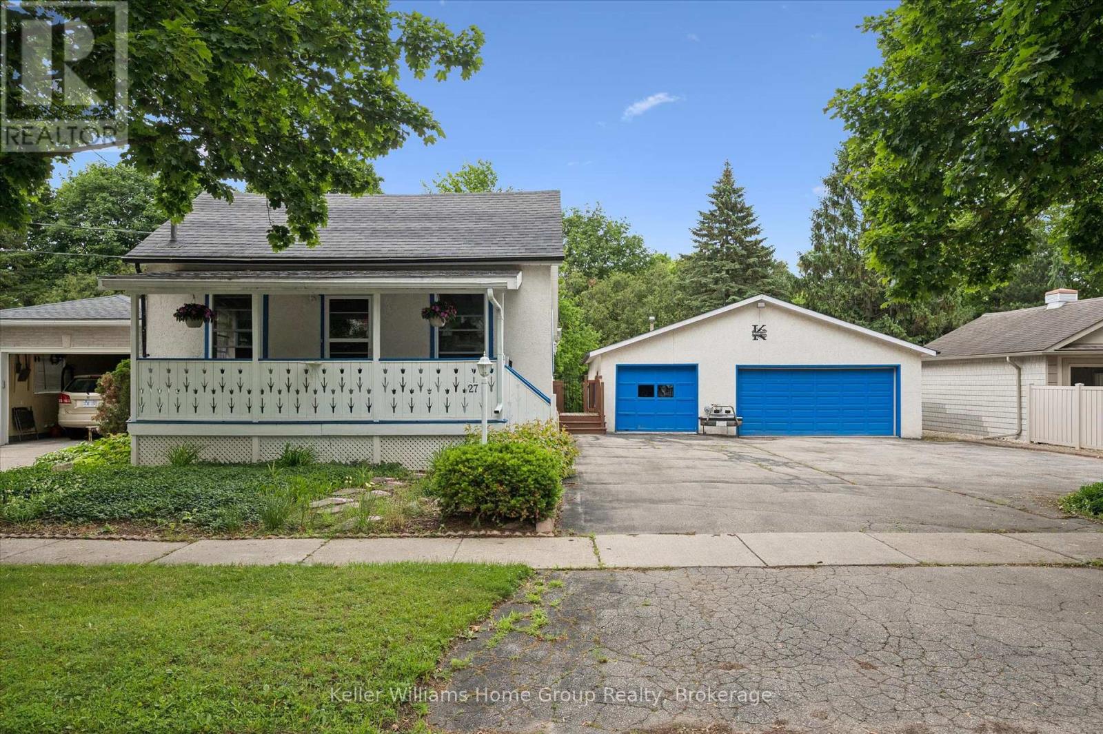 27 OMAR STREET, Guelph (Junction/Onward Willow)