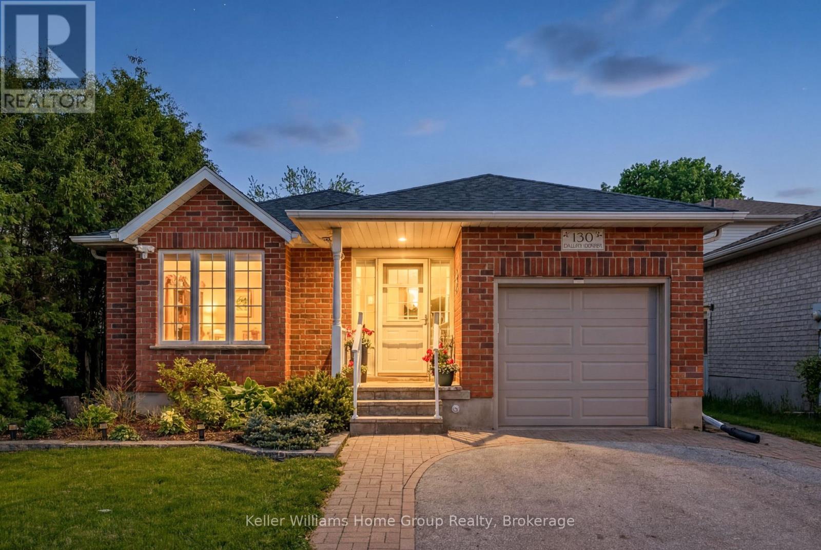 130 BELLAMY CRESCENT, Centre Wellington (Fergus)