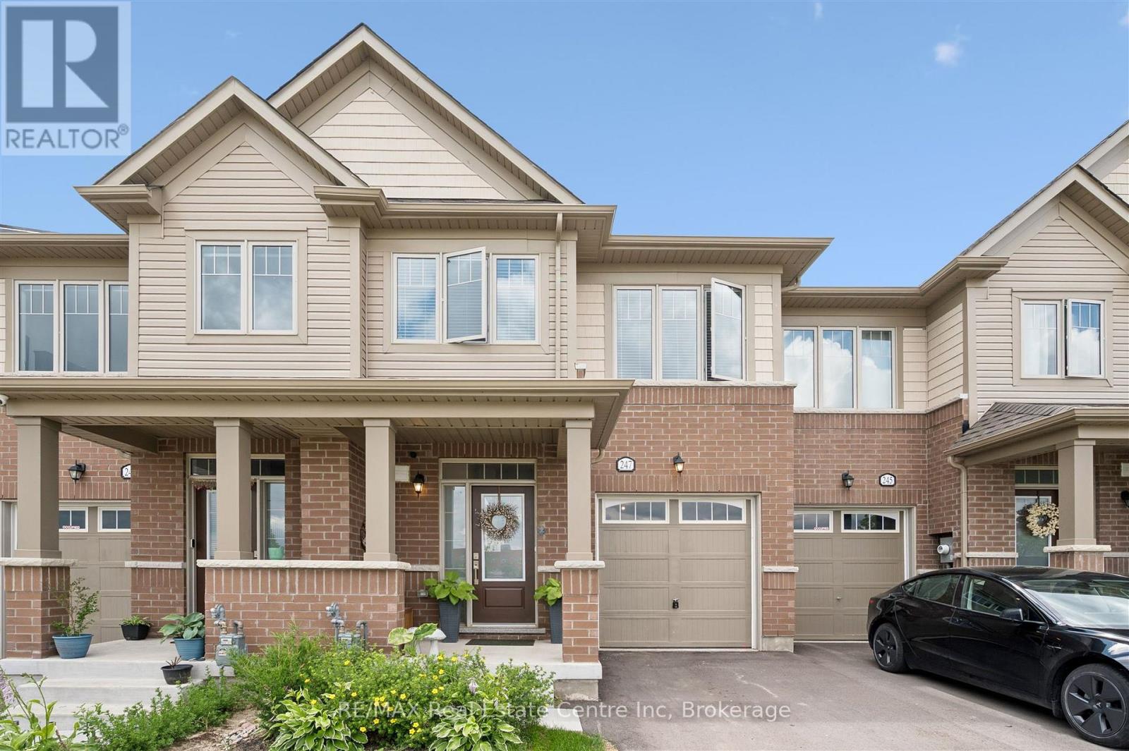 247 FARLEY ROAD, Centre Wellington (Fergus)