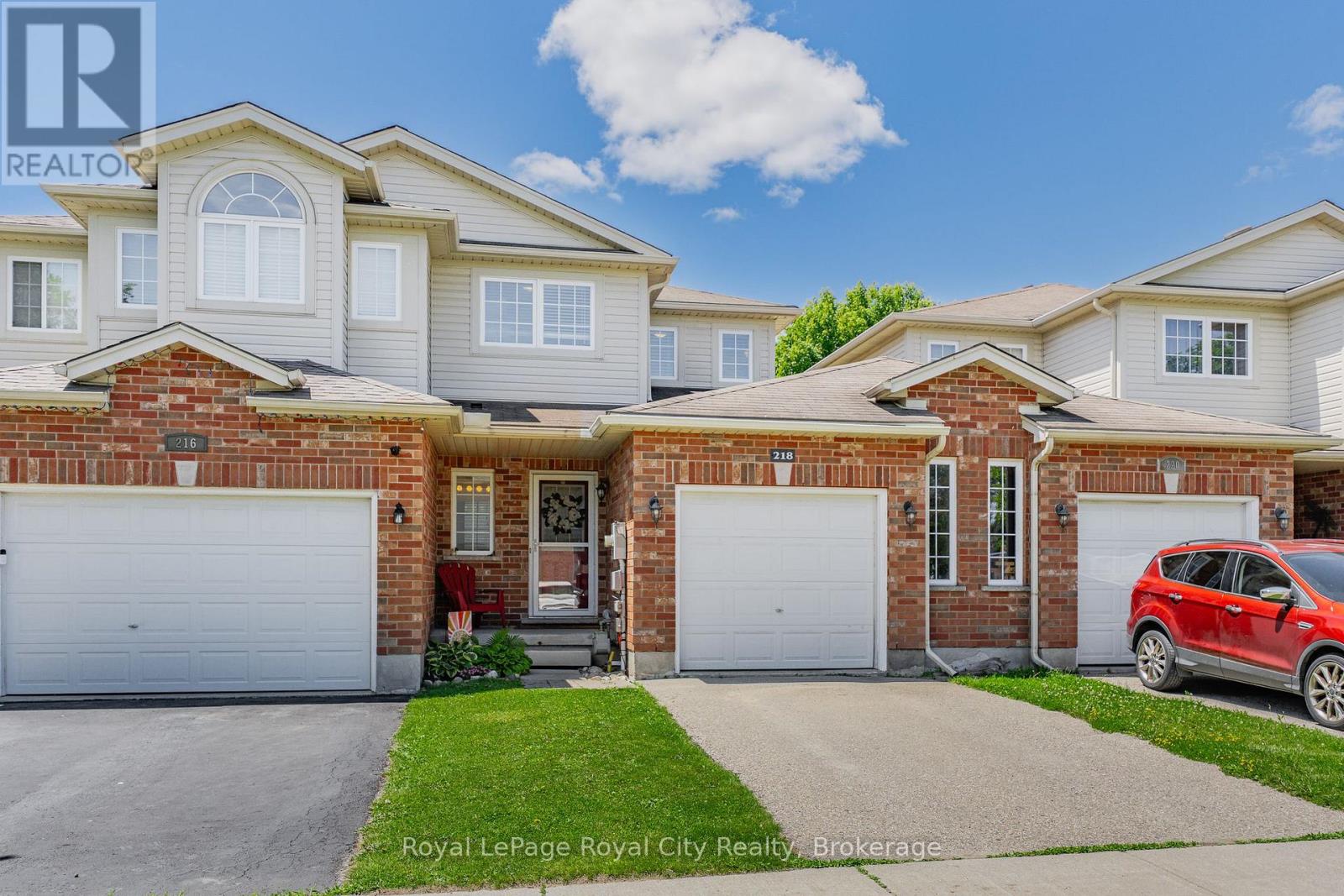 218 SEVERN DRIVE, Guelph (Grange Road)