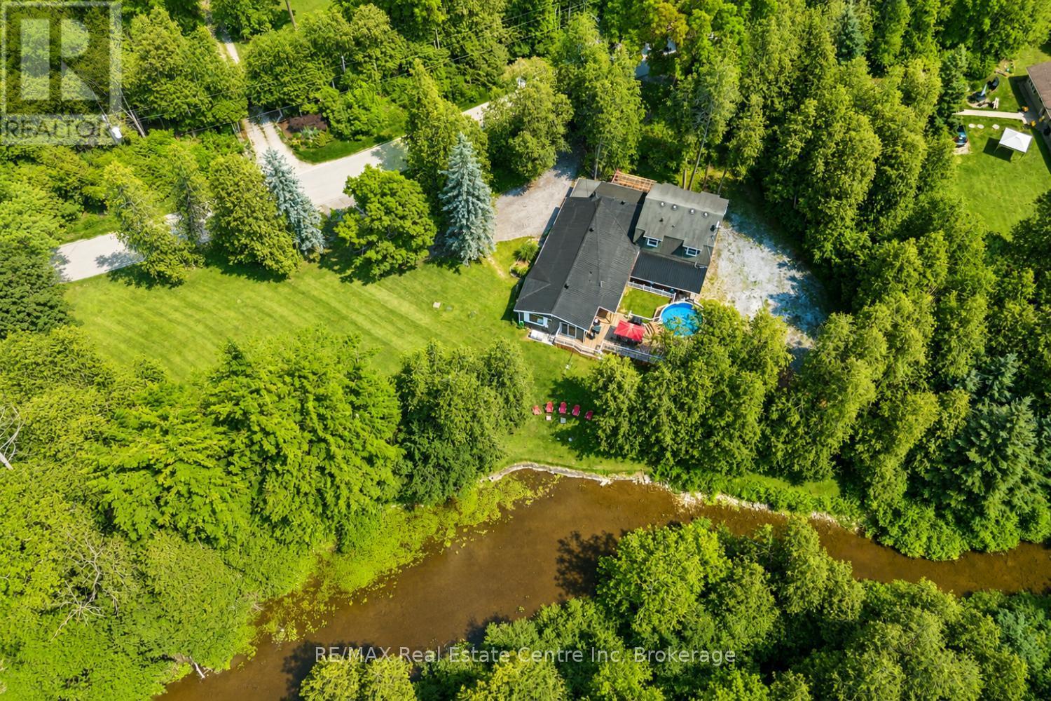 14 ASH STREET, Guelph/Eramosa (Eden Mills)