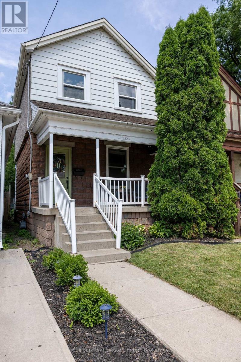 115 LONDON STREET N, Hamilton (Crown Point)