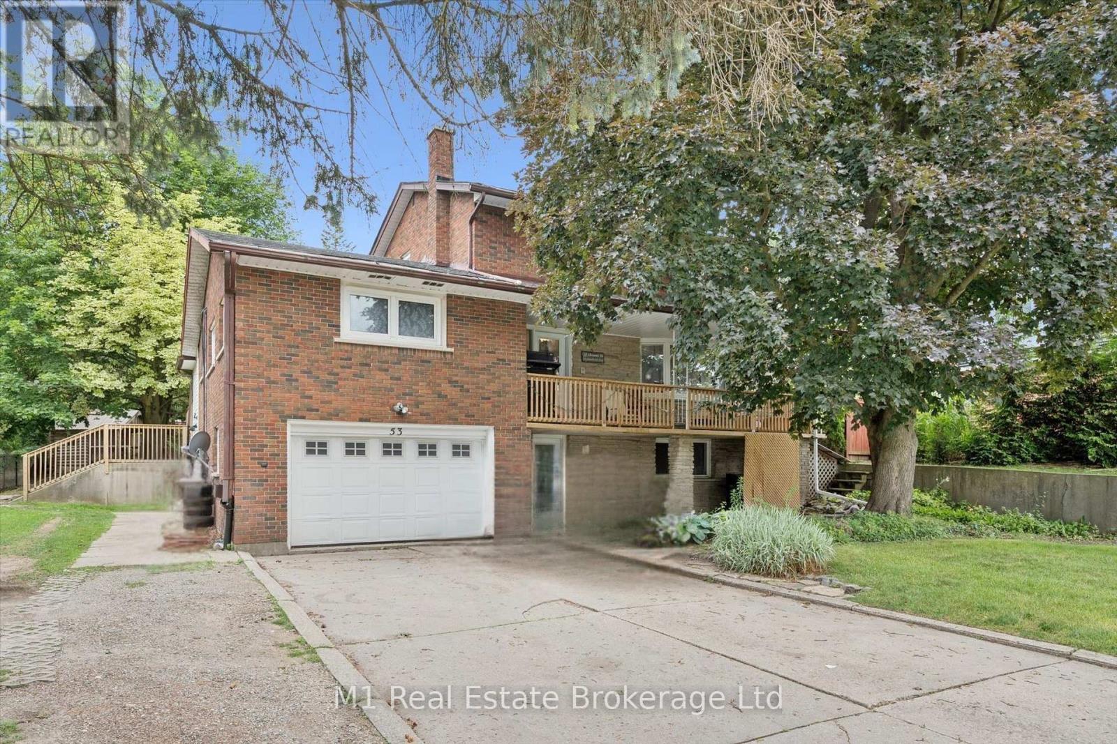 53 JANEFIELD AVENUE, Guelph (Dovercliffe Park/Old University)