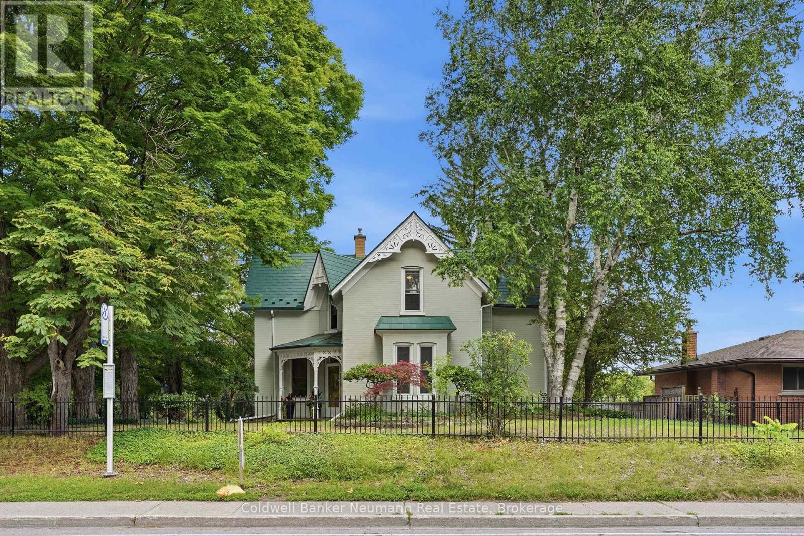 1691 FRANKLIN BOULEVARD, Cambridge