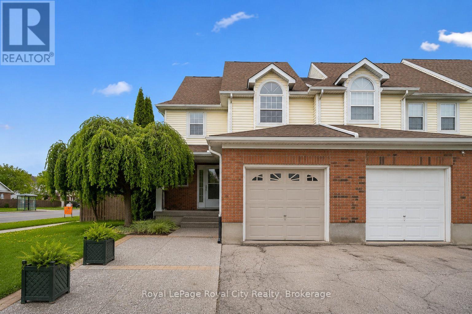 43 KEARNEY STREET, Guelph (Grange Road)