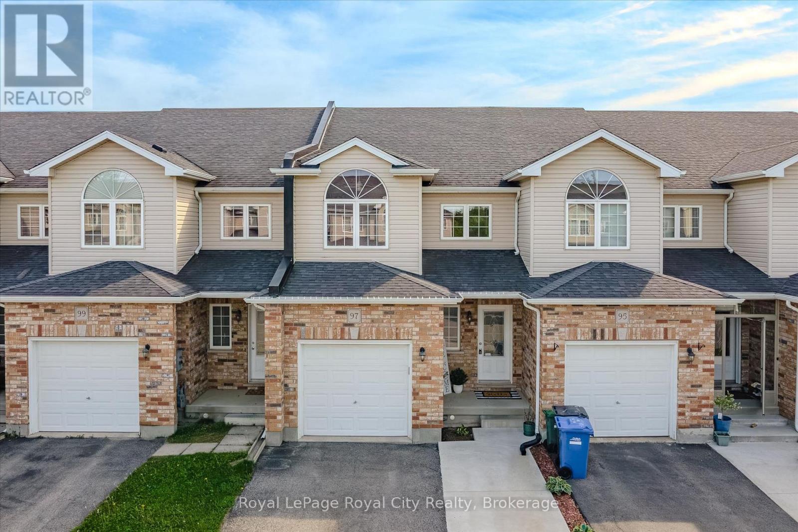 97 MUSSEN STREET, Guelph (Victoria North)
