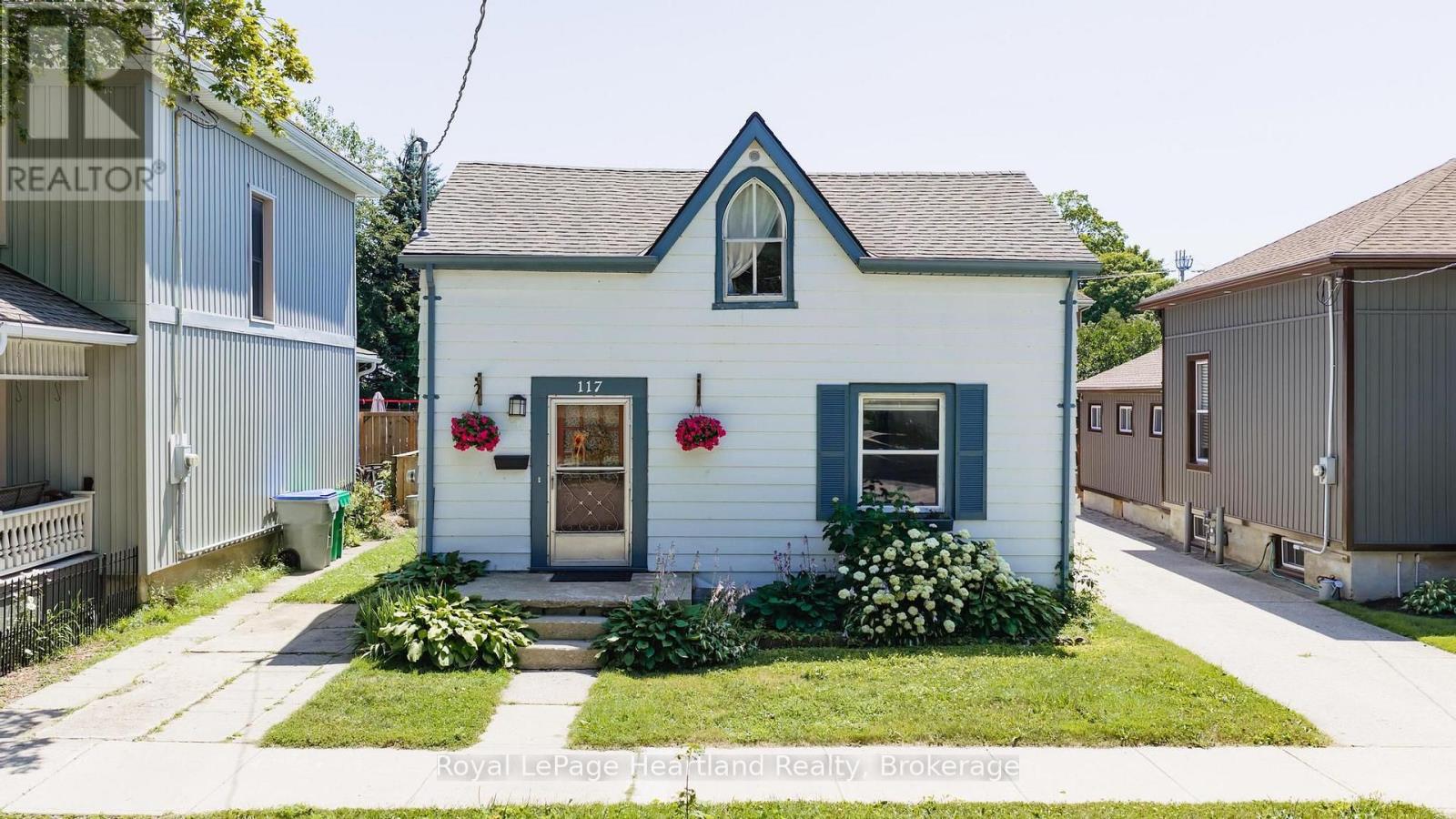 117 QUEBEC STREET, Goderich (Goderich (Town))