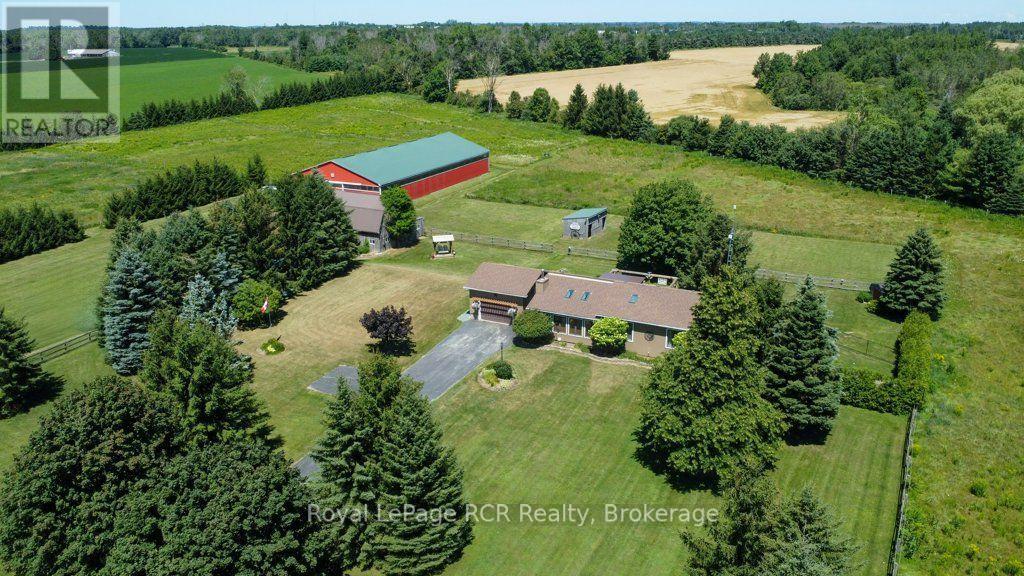 7195 SIXTEENTH LINE, Mapleton