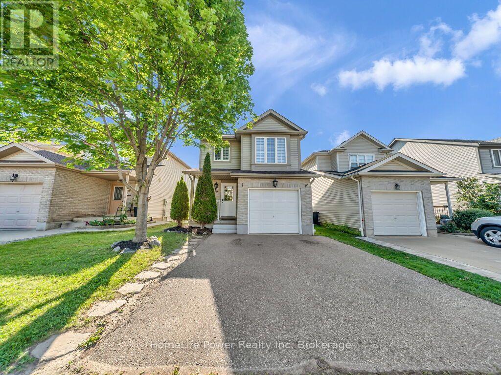 39 REISTVIEW STREET, Kitchener