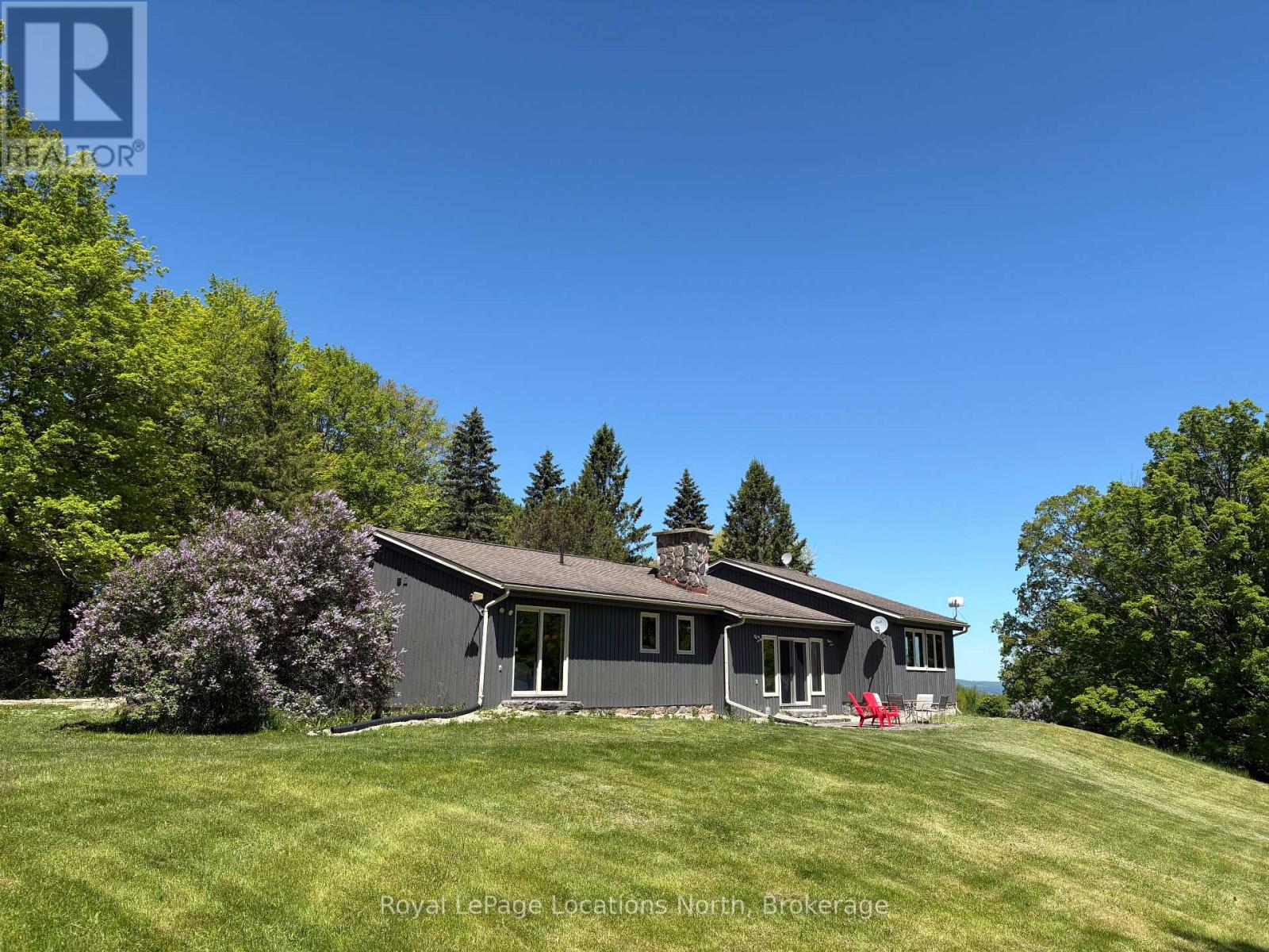 446070 JOHNSTON S SIDE ROAD, Grey Highlands