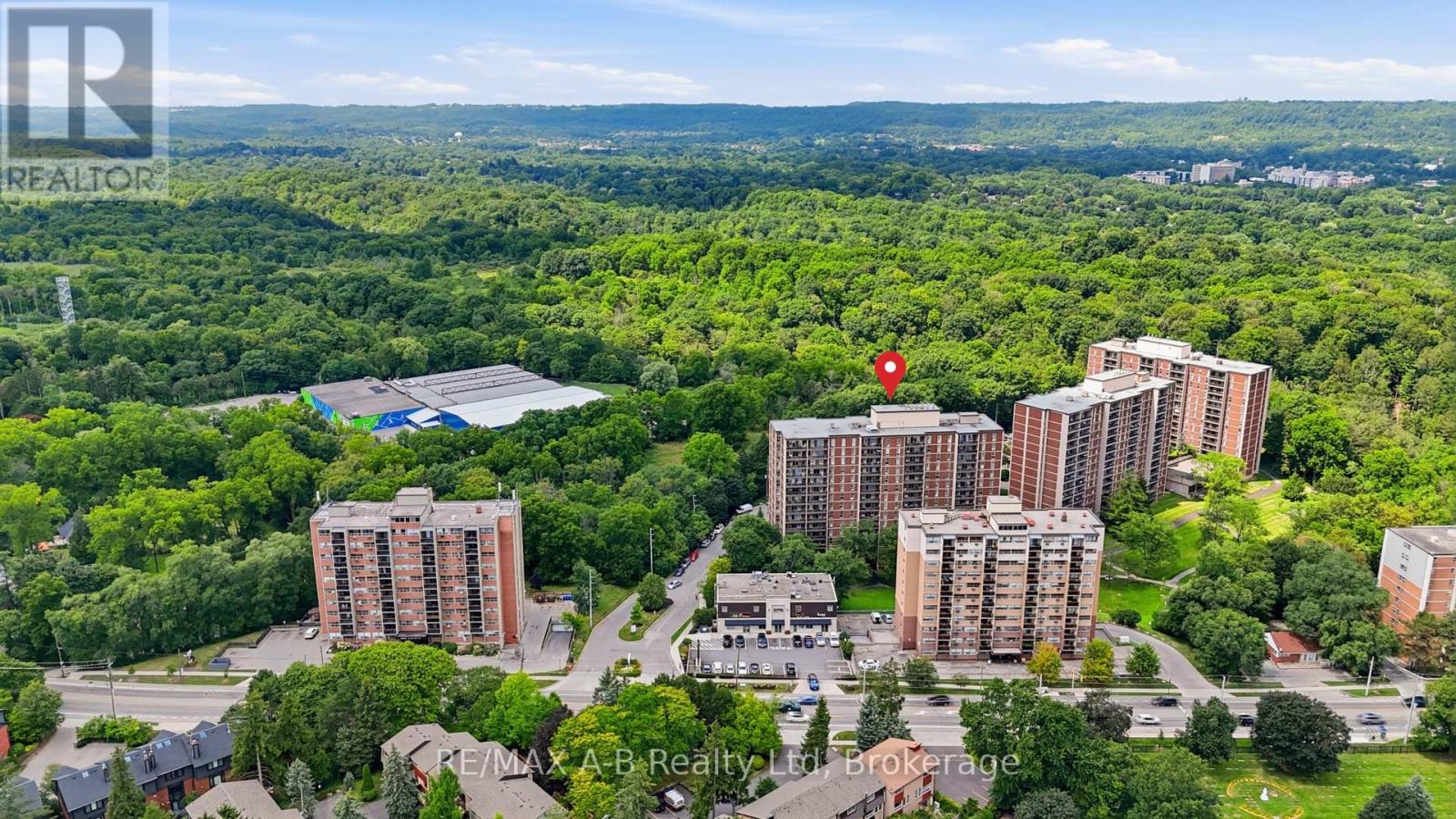 805 - 1964 MAIN STREET W, Hamilton (Ainslie Wood)