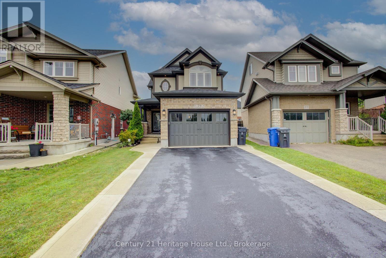 79 LAUGHLAND LANE, Guelph (Pineridge/Westminster Woods)