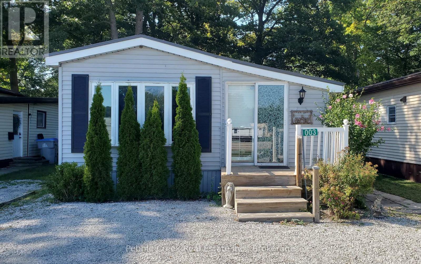 UNIT No.3 - 9951 NORTHVILLE CRESCENT, Lambton Shores (Port Franks)