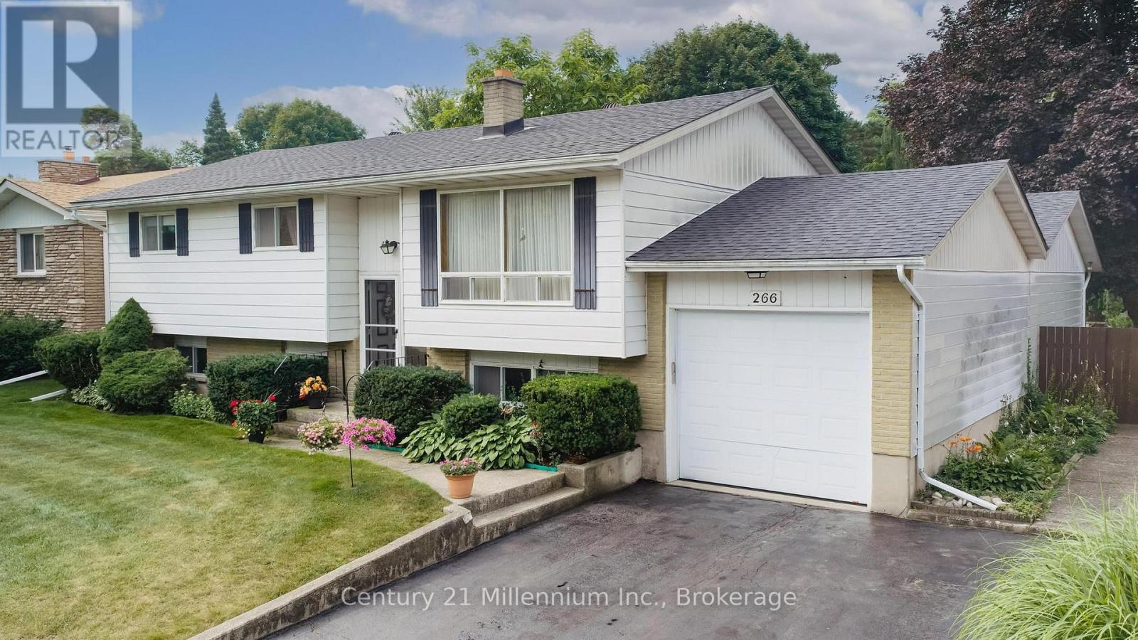 266 PARKER STREET, Kincardine