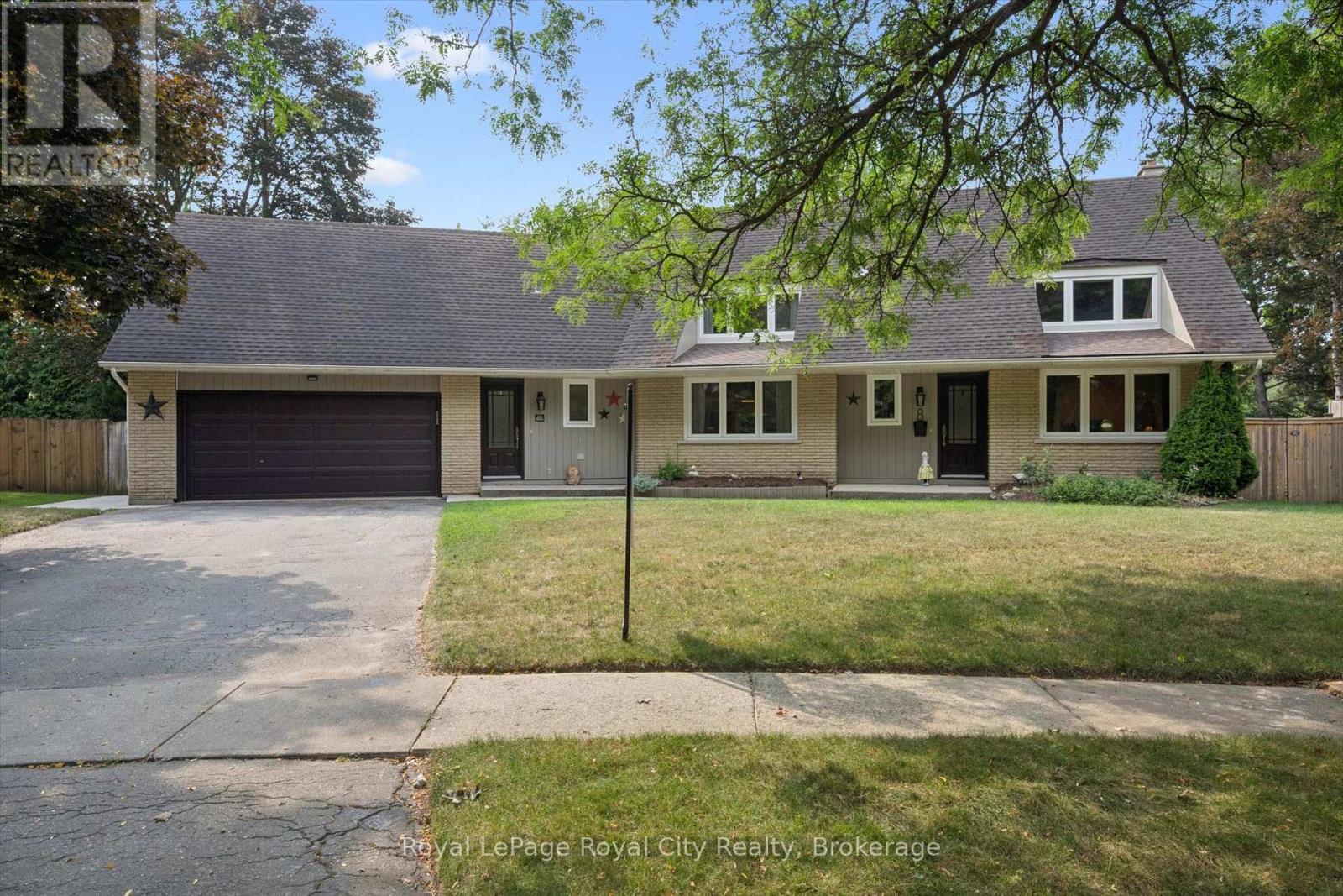 8 BERKLEY PLACE, Guelph (Riverside Park)