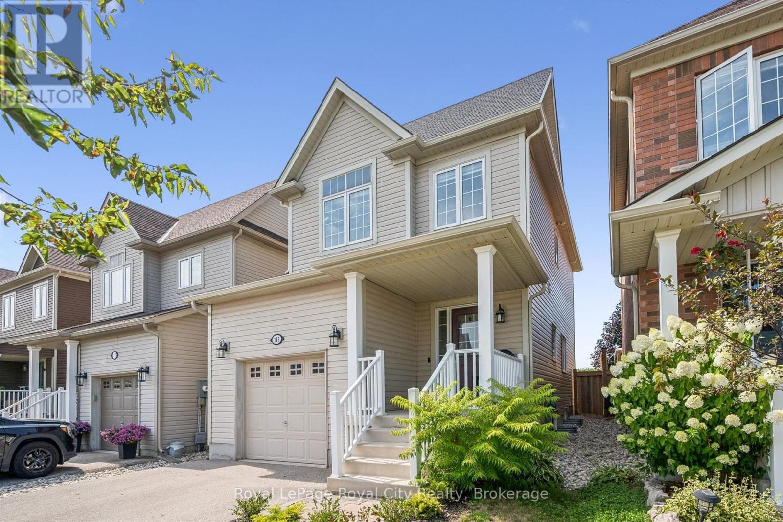 113 COURTNEY STREET, Centre Wellington (Fergus)