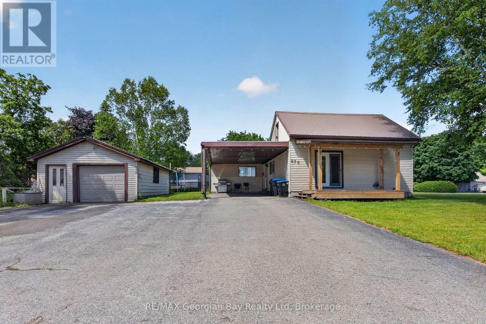 676 3RD AVENUE, Tay (Port McNicoll)