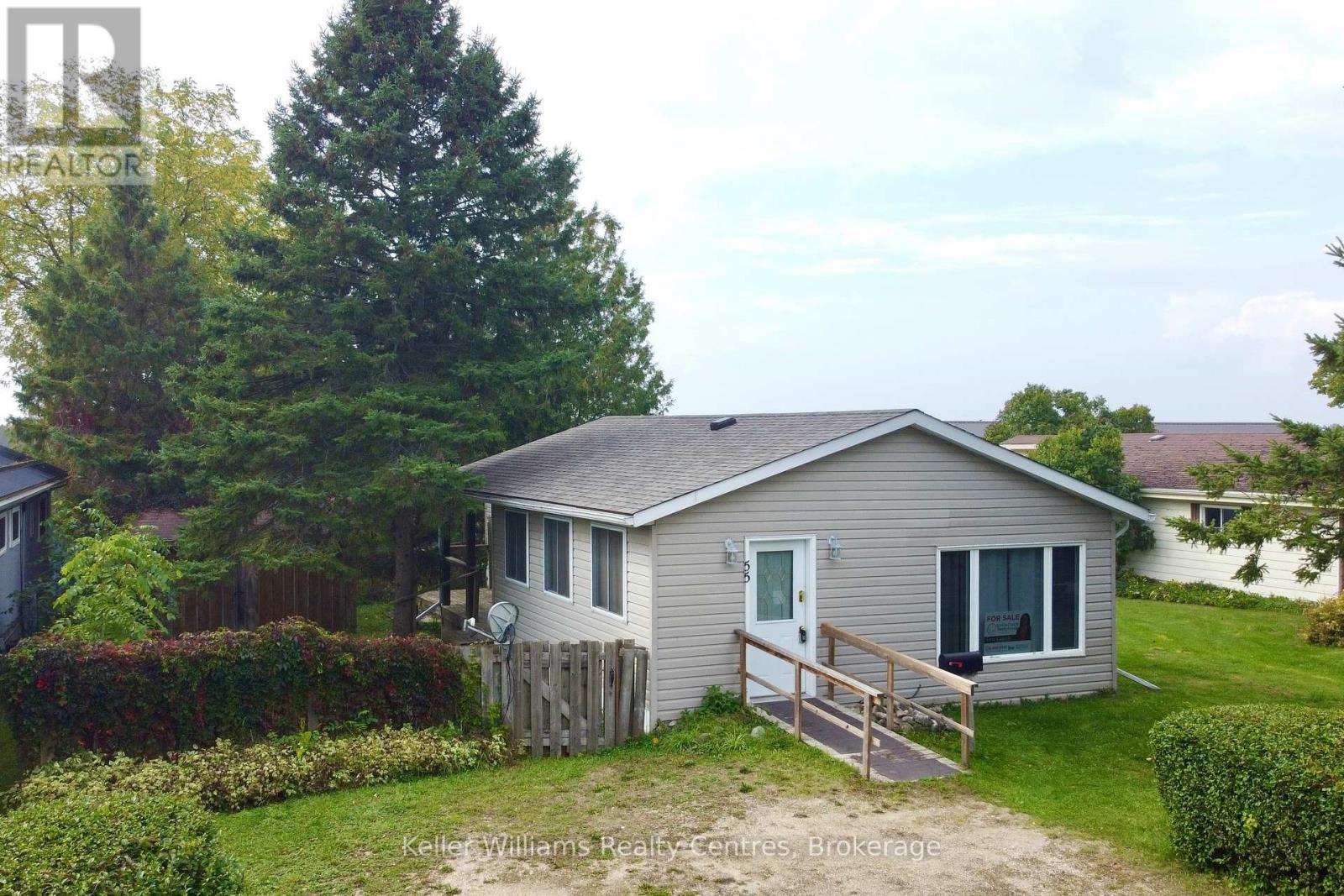 55 - 302694 DOUGLAS STREET, West Grey