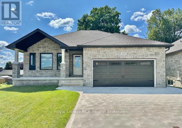 222 16TH AVENUE CRESCENT, Hanover