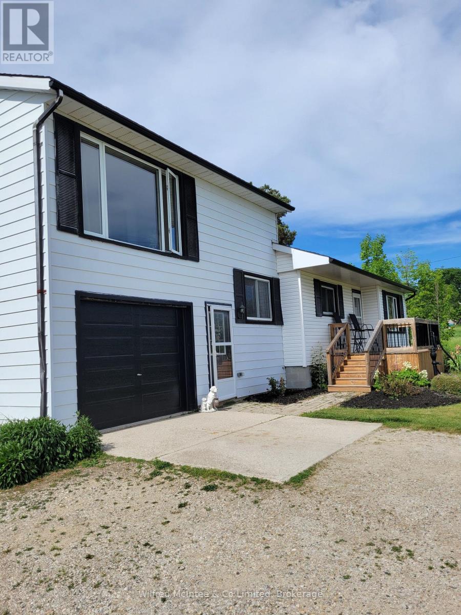401395 GREY RD 4, West Grey