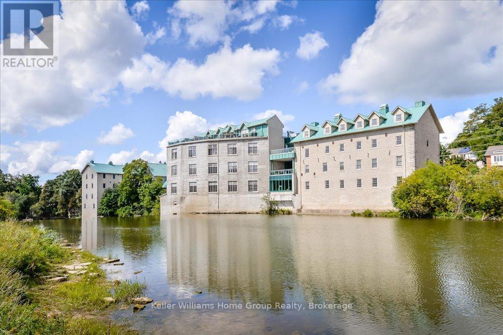 104 - 478 ST ANDREW STREET E, Centre Wellington (Fergus)