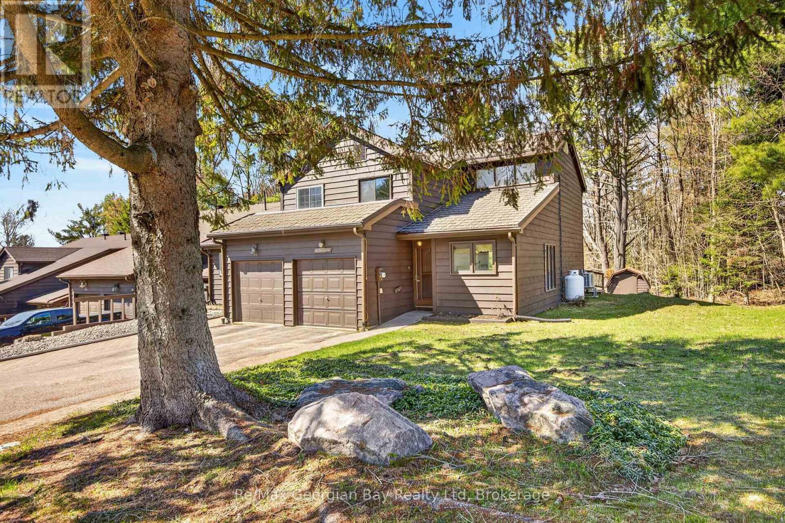 30 OAKWOOD HEIGHTS, Bracebridge (Macaulay)