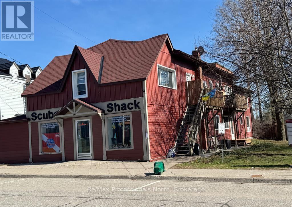 141 HOTCHKISS STREET, Gravenhurst (Muskoka (S))