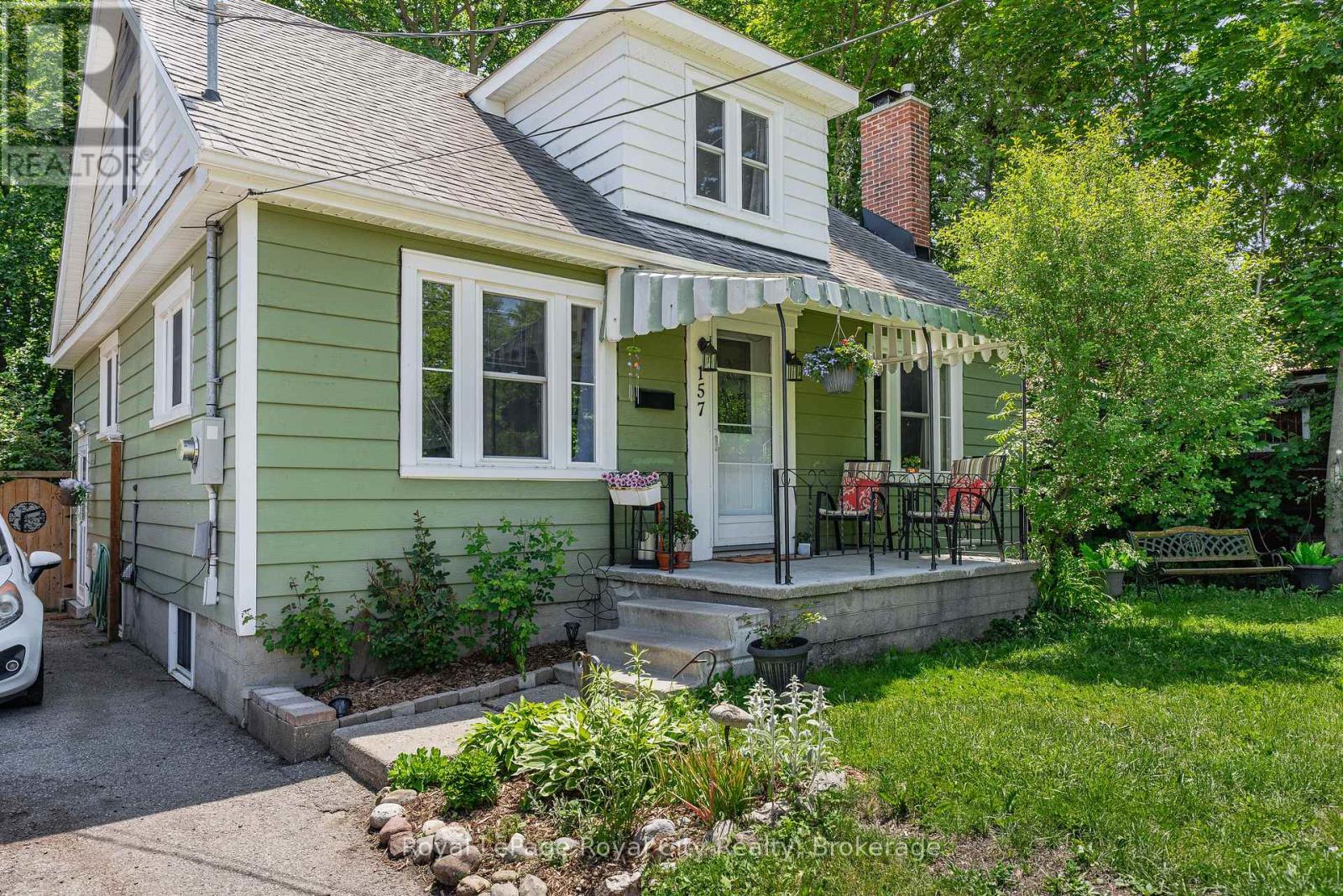 157 GRANGE STREET, Guelph (St. George s)