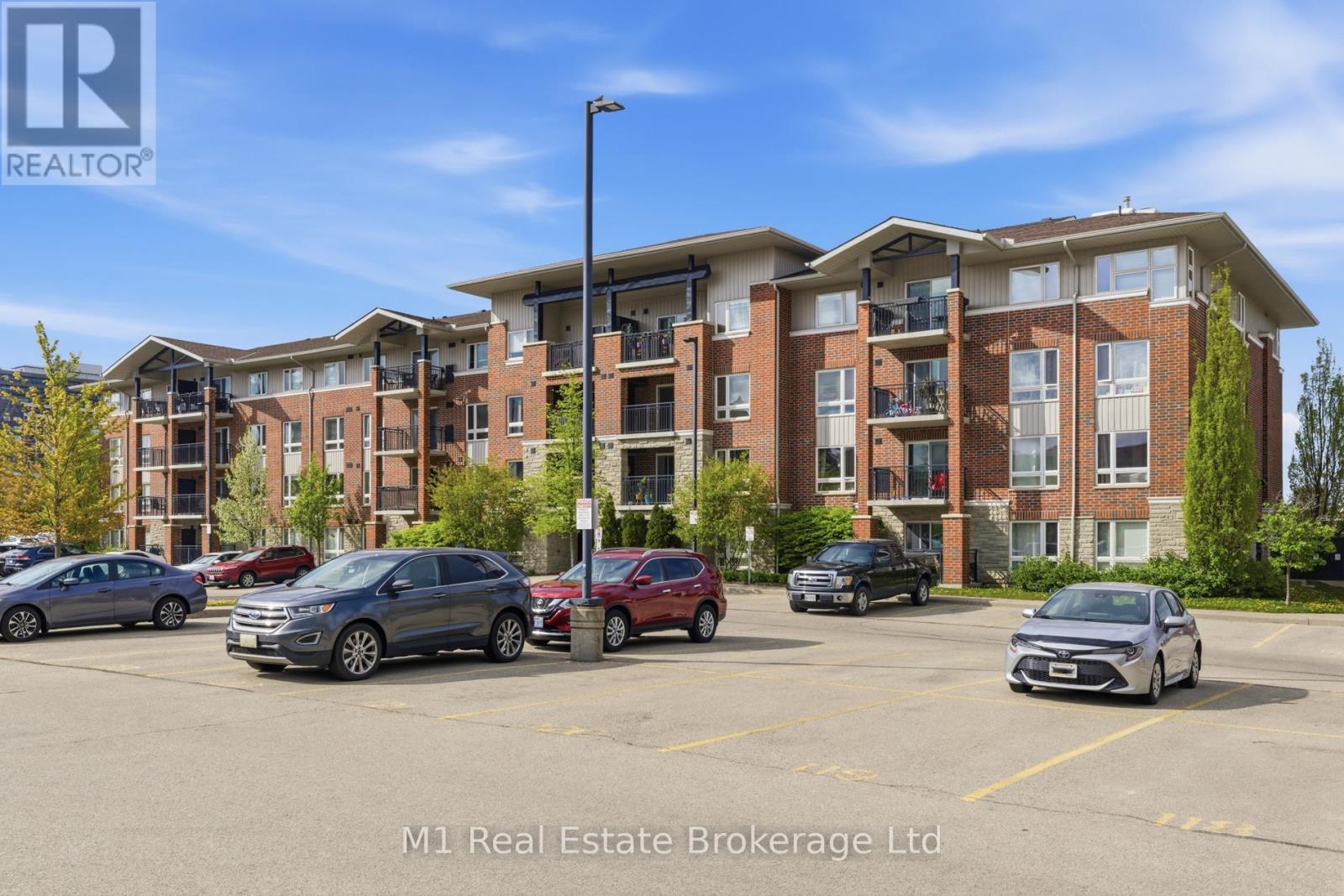 311 - 45 GOODWIN DRIVE, Guelph (Pineridge/Westminster Woods)