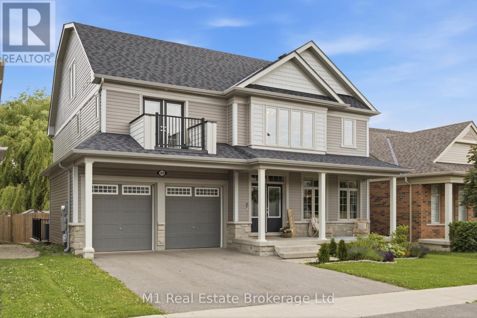 140 HARPIN WAY E, Centre Wellington (Fergus)