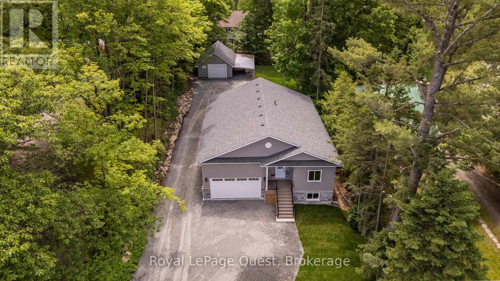 57 WEST ROAD W, Huntsville