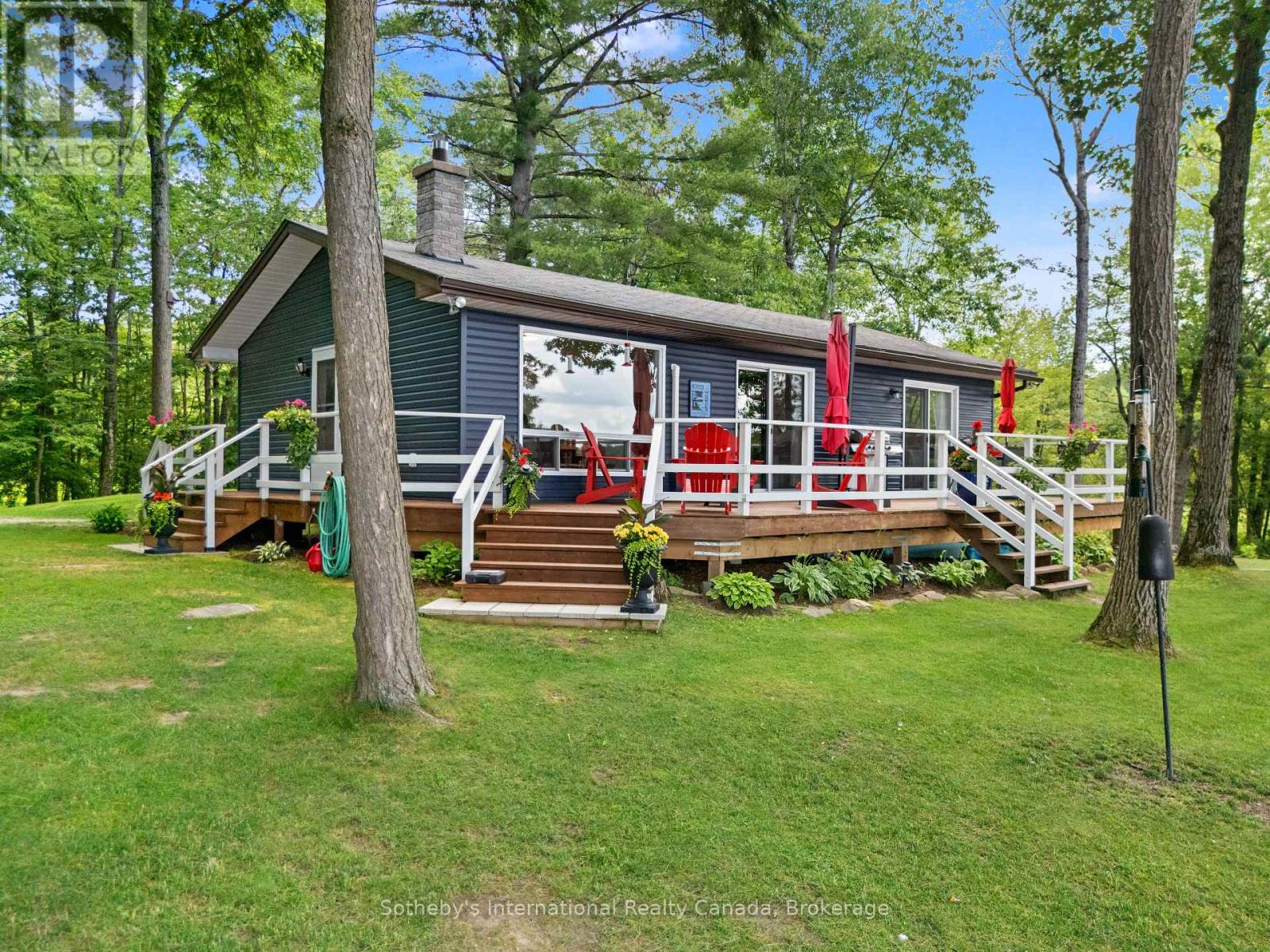 834 EASTSHORE ROAD, Georgian Bay (Gibson)