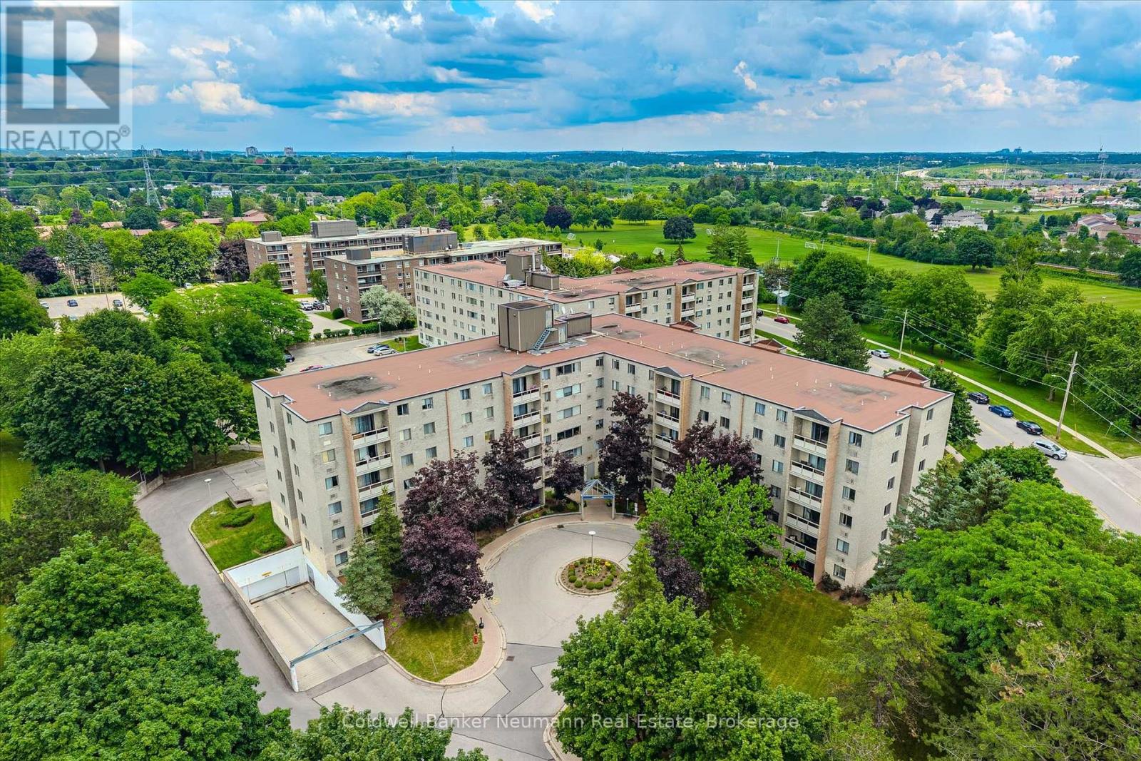 405 - 93 WESTWOOD ROAD, Guelph (Willow West/Sugarbush/West Acres)