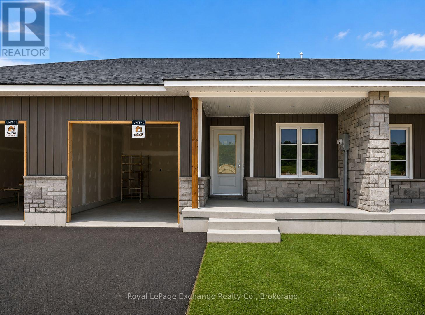 (UNIT 12) - 122 TREMBLE DRIVE, West Grey