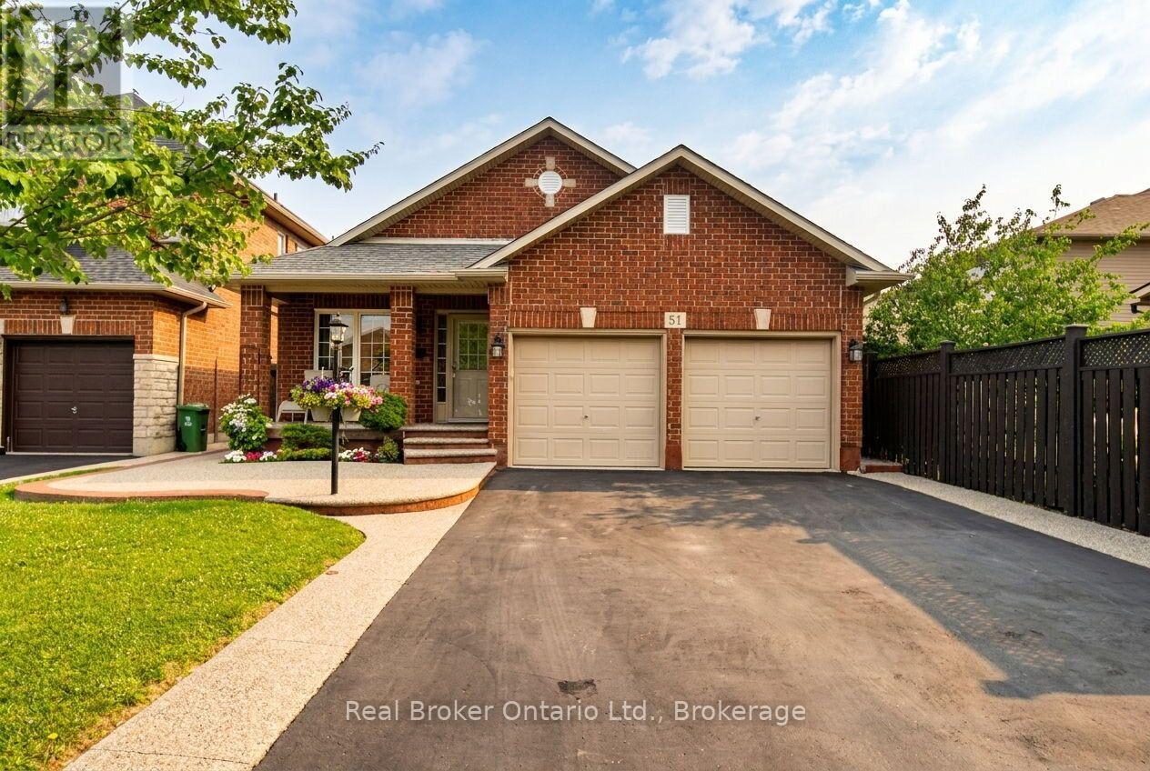 51 SUNDANCE CRESCENT, Hamilton (Hannon)