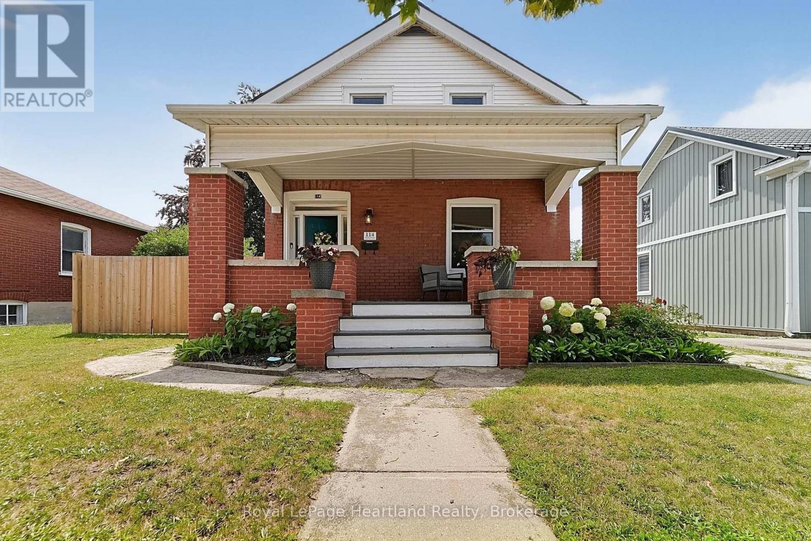 114 ELGIN AVENUE E, Goderich (Goderich (Town))