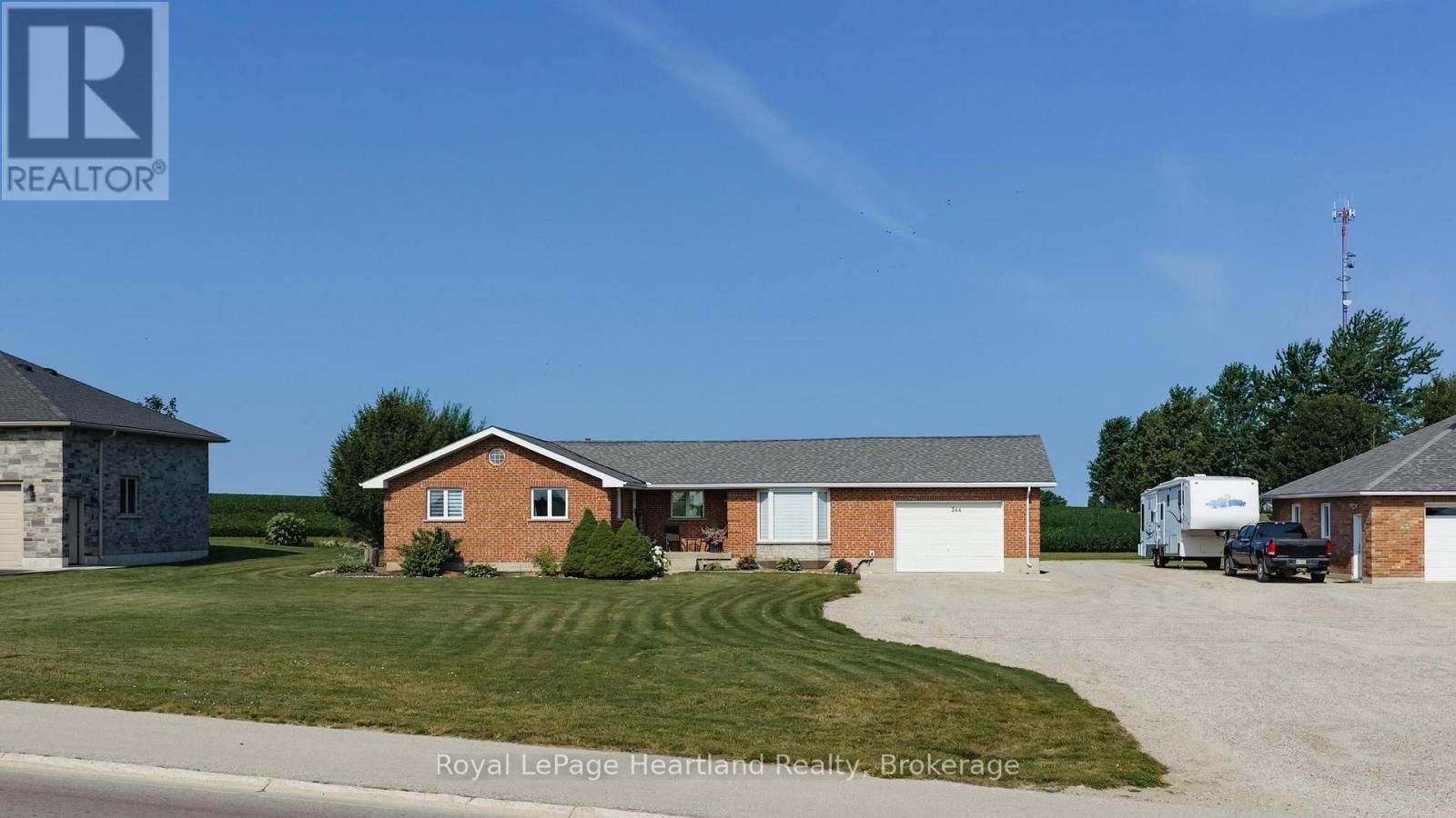 344 ALBERT STREET, Central Huron (Clinton)