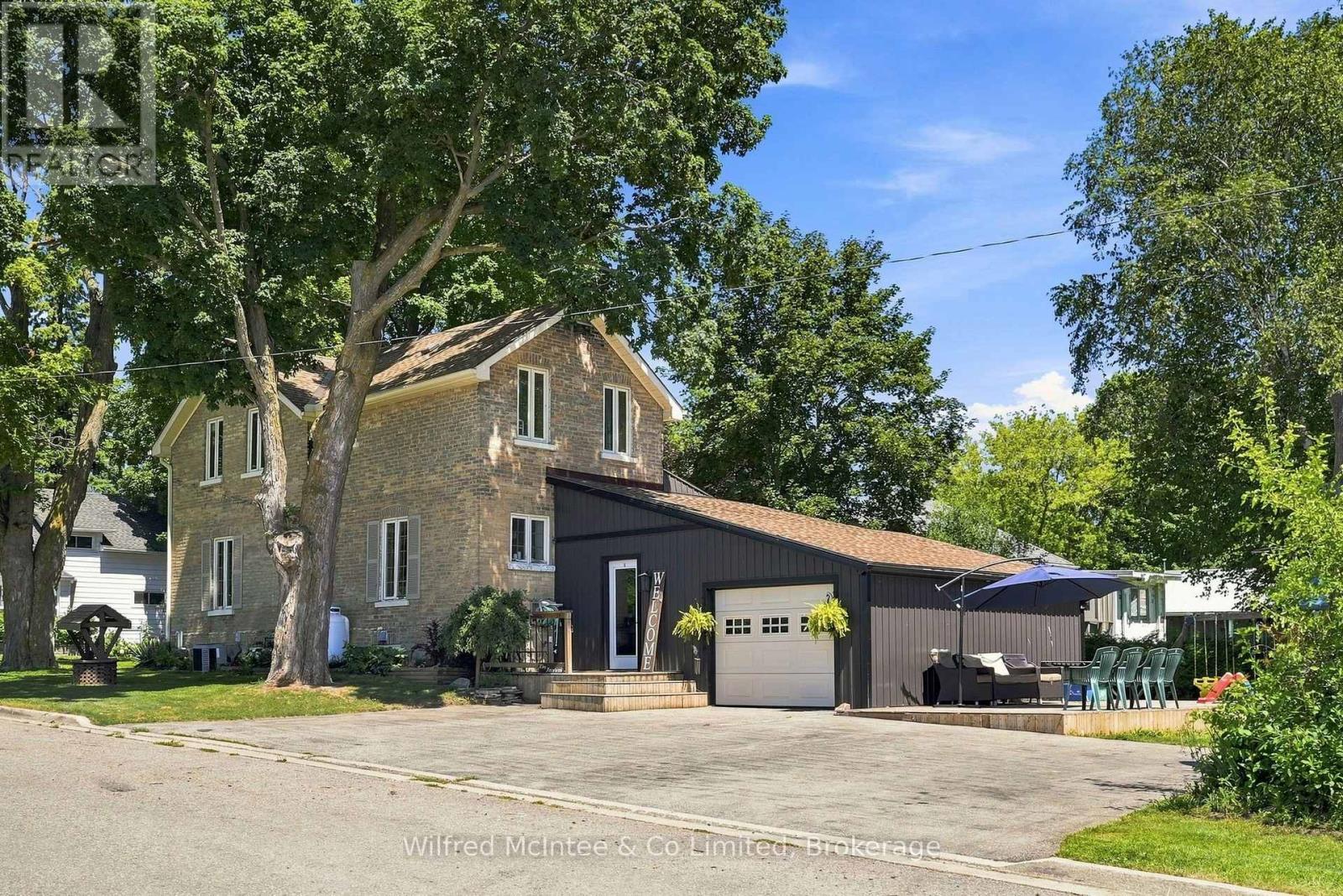 27 5TH STREET NW, Arran-Elderslie